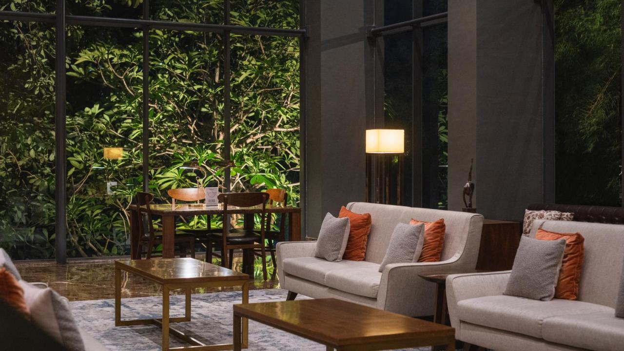 Veranda Pakubuwono Hotel