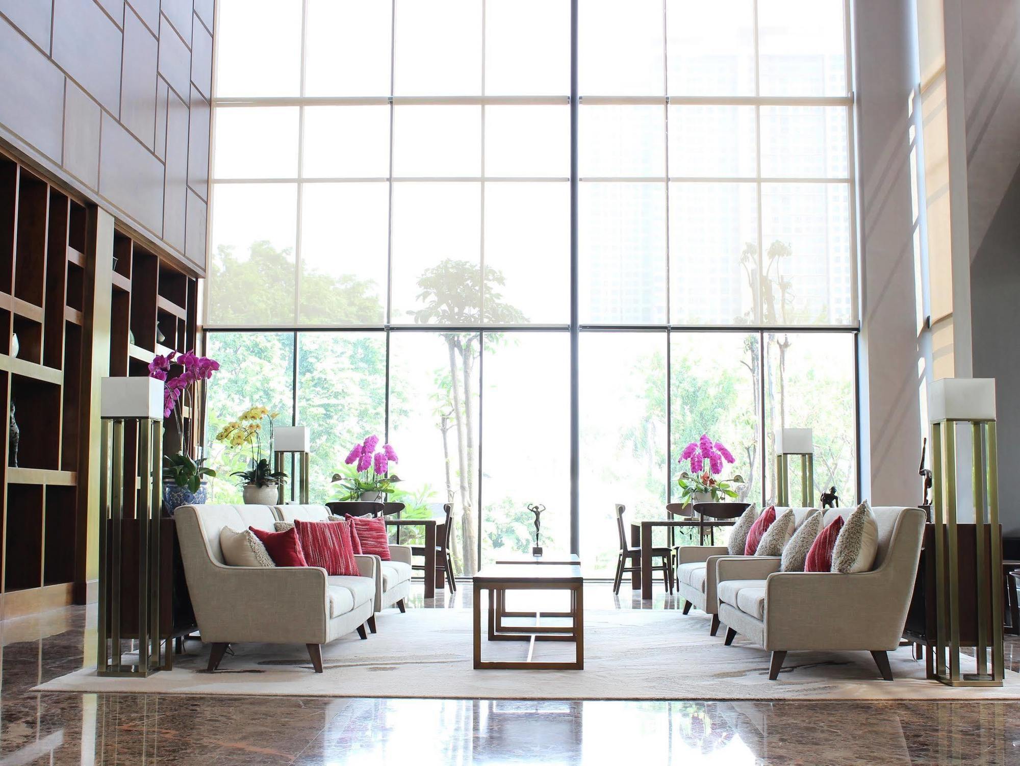 Veranda Pakubuwono Hotel